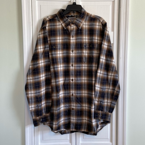 Carhartt Long Sleeve Flannel Shirt Men’s Size Large Button Down Comfy Cozy - Picture 2 of 9